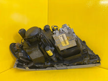 Laden Sie das Bild in den Galerie-Viewer, Frontscheinwerfer BMW E46 6910967 Xenon Links Scheinwerfer Headlight SCH8562509082zw