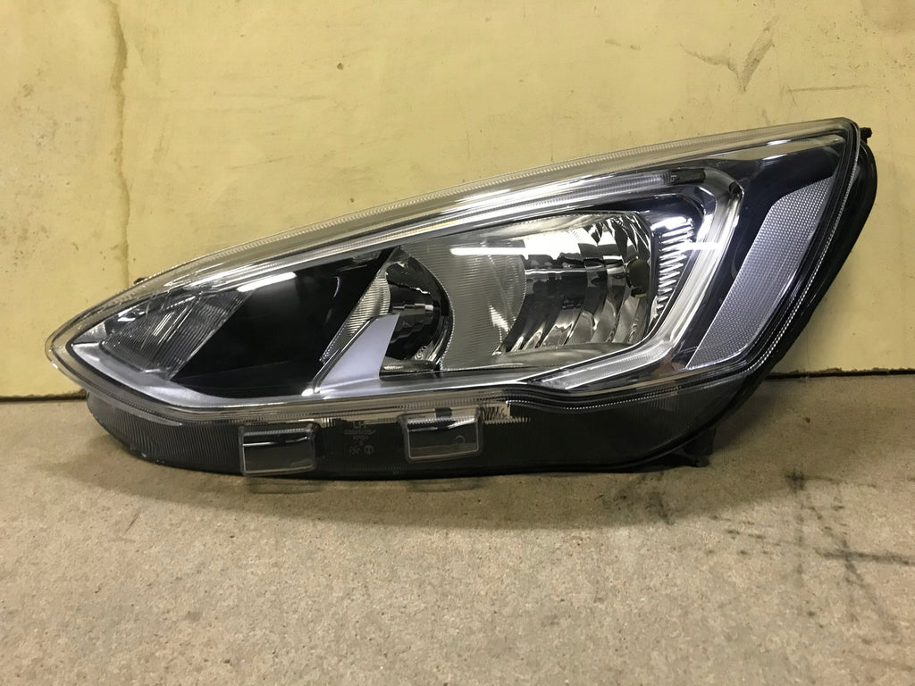 Frontscheinwerfer Ford Focus JX7B-13W030-AE LED Ein Stück (Rechts oder Links)