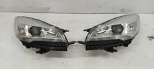 Load image into Gallery viewer, Frontscheinwerfer Ford Kuga II L1TB-13E015-CG CV44-13A138-AA LED Ein Satz SCH1723737674mv