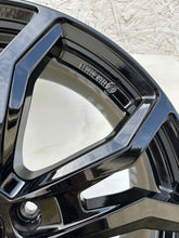 Laden Sie das Bild in den Galerie-Viewer, 1x Alufelge 20 Zoll 8.0&quot; 5x114.3 57ET 54024 Hyundai Rim Wheel