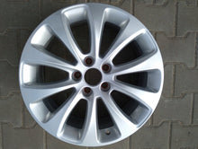 Load image into Gallery viewer, 1x Alufelge 17 Zoll 7.0" 5x110 35ET Glanz Silber OP056 Opel Zafira Rim Wheel FEL8223503255gq