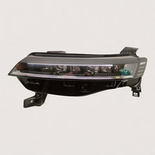 Laden Sie das Bild in den Galerie-Viewer, Frontscheinwerfer Renault Megane Etech 260606256R LED Links Headlight