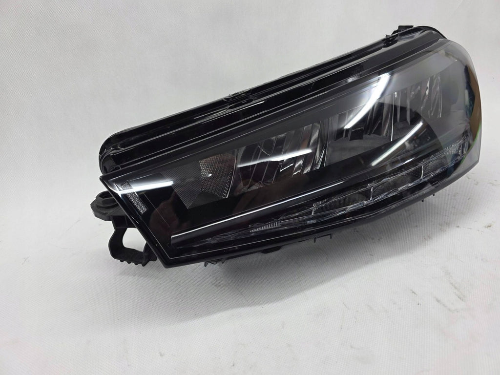Frontscheinwerfer Skoda Fabia IV 6VB941015KOD 85122000 Links Headlight SCH7473680001im