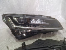Laden Sie das Bild in den Galerie-Viewer, Frontscheinwerfer Skoda Superb III 3V1941016D Full LED Rechts Headlight