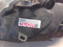 Load image into Gallery viewer, Frontscheinwerfer Volvo V40 31420010 Xenon Rechts Scheinwerfer Headlight SCH2911746024mu