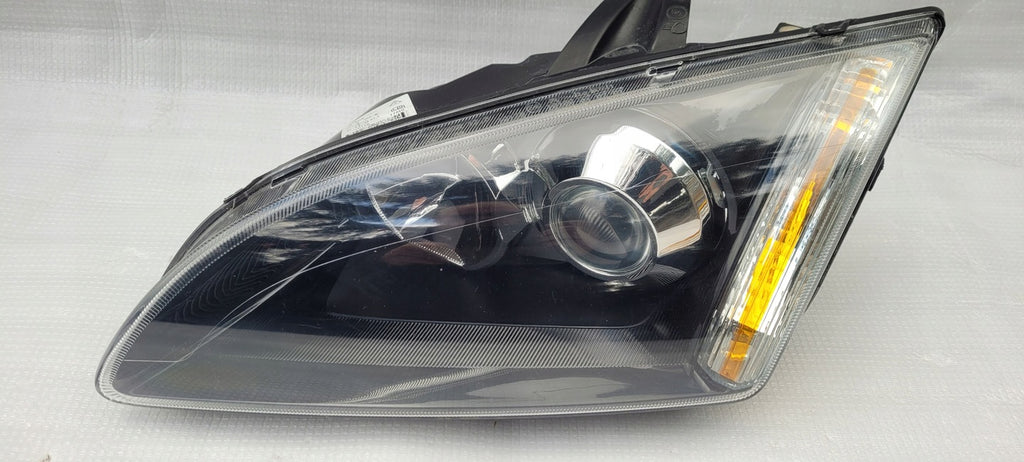 Frontscheinwerfer Ford Focus 4M51-13W030-NE Xenon Links Scheinwerfer Headlight