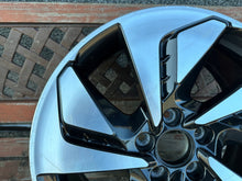 Load image into Gallery viewer, 1x Alufelge 18 Zoll 7.0&quot; 5x114.3 45ET T1W18070A Honda Cr-V Rim Wheel
