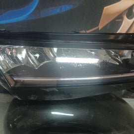 Frontscheinwerfer Skoda Octavia IV OE-5E4941016 Rechts Scheinwerfer Headlight SCH3478317174fh