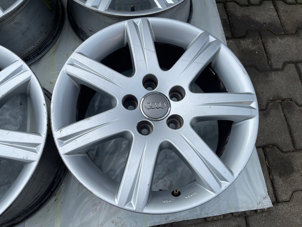 4x Alufelge 16 Zoll 7.0" 5x112 42ET Matt Silber Audi C6 Rim Wheel