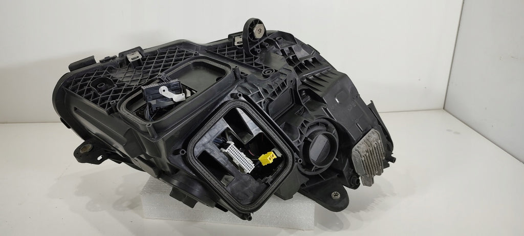 Frontscheinwerfer Mercedes-Benz W205 A2059061506KZ LED Links Headlight SCH8615249609nw
