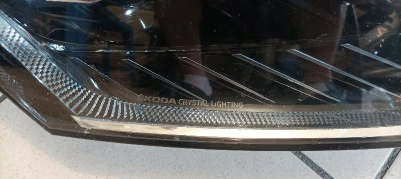 Frontscheinwerfer Skoda Octavia IV Rechts Scheinwerfer Headlight SCH3050660418pu