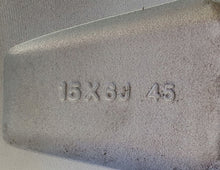 Laden Sie das Bild in den Galerie-Viewer, 1x Alufelge 15 Zoll 6.0&quot; 5x114.3 45ET 4FA1A Nissan Leaf Ze0 Ze1 Pulsar Rim Wheel