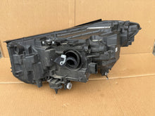 Laden Sie das Bild in den Galerie-Viewer, Frontscheinwerfer BMW 6 G32 8497216-05 Rechts Scheinwerfer Headlight SCH6788442385dl