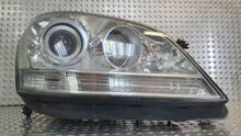 Load image into Gallery viewer, Frontscheinwerfer Mercedes-Benz W164 AWU16066 Rechts Scheinwerfer Headlight