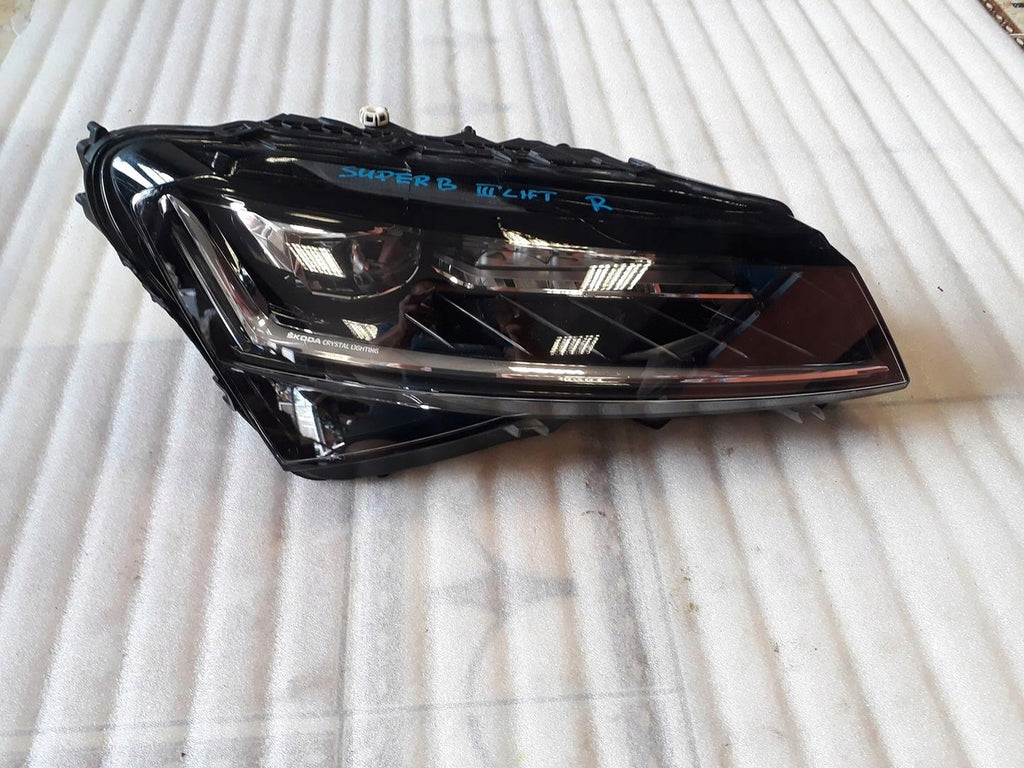 Frontscheinwerfer Skoda Superb 3V1941016D Rechts Scheinwerfer Headlight SCH4485970469ps