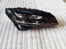 Laden Sie das Bild in den Galerie-Viewer, Frontscheinwerfer Skoda Superb 3V1941016D Rechts Scheinwerfer Headlight SCH4485970469ps