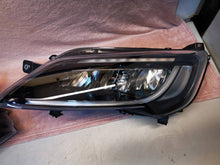 Laden Sie das Bild in den Galerie-Viewer, Frontscheinwerfer Fiat Ducato 00468681010 Ein Satz Scheinwerfer Headlight SCH9000090298mz