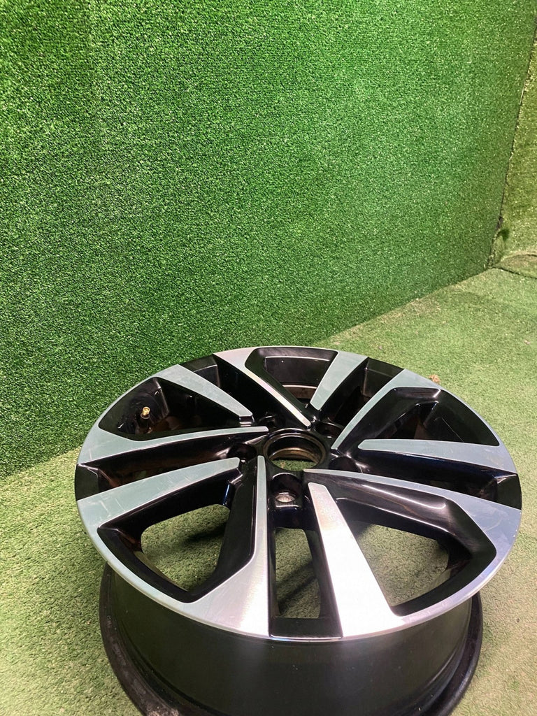 1x Alufelge 16 Zoll 5x112 5TA601025P VW Touran Rim Wheel FEL8343023989pi