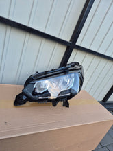 Laden Sie das Bild in den Galerie-Viewer, Frontscheinwerfer Peugeot 2008 II 9833036380 LED Links Scheinwerfer Headlight SCH5260848252qi