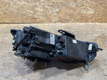 Laden Sie das Bild in den Galerie-Viewer, Frontscheinwerfer Seat Leon 5FB941007F S2505A054 Full LED Links Headlight