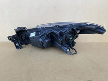 Laden Sie das Bild in den Galerie-Viewer, Frontscheinwerfer Mazda 3 BHR1-51030 Rechts Scheinwerfer Headlight