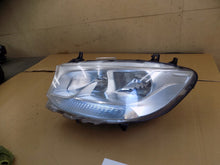 Laden Sie das Bild in den Galerie-Viewer, Frontscheinwerfer Mercedes-Benz Sprinter A9109060000 Links Headlight SCH8899191604ya
