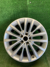 Laden Sie das Bild in den Galerie-Viewer, 1x Alufelge 18 Zoll 5x112 6863418 BMW 5 G31 G30 Rim Wheel FEL4537202686nx
