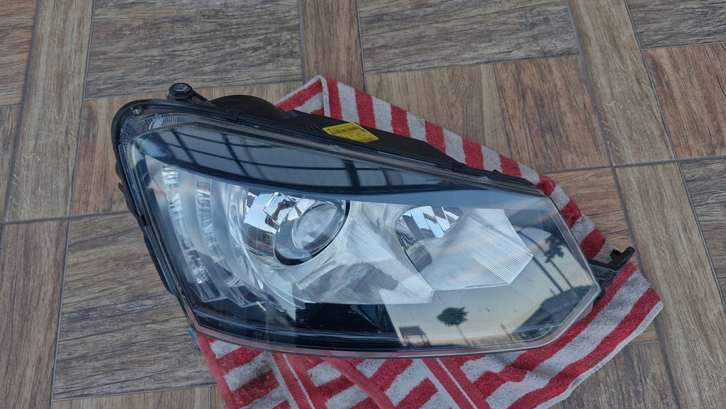 Frontscheinwerfer Skoda Yeti 5L1941016C Xenon Rechts Scheinwerfer Headlight