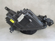 Laden Sie das Bild in den Galerie-Viewer, Frontscheinwerfer Opel Frontera 9850142580 LED Links Scheinwerfer Headlight SCH6150192514zi