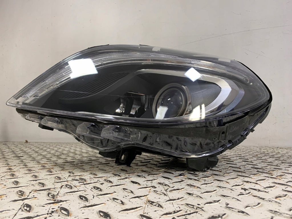 Frontscheinwerfer Mercedes-Benz W246 A2468207761 Xenon Links Headlight SCH9680782691kj