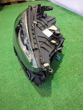 Laden Sie das Bild in den Galerie-Viewer, Frontscheinwerfer Mercedes-Benz W206 A2069062204 LED Rechts Headlight SCH1280507777jc