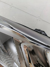 Laden Sie das Bild in den Galerie-Viewer, Frontscheinwerfer BMW 2 G42 U06 5A4224406 Rechts Scheinwerfer Headlight