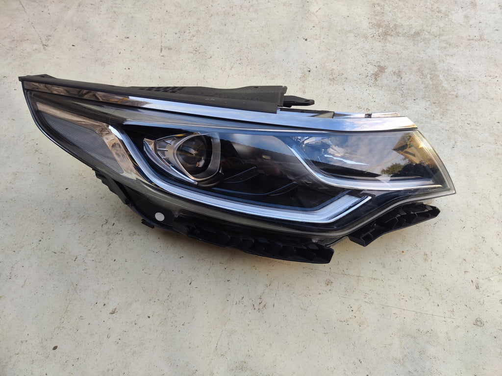 Frontscheinwerfer Kia Optima 92102D4520 Rechts Scheinwerfer Headlight SCH7175448013lz