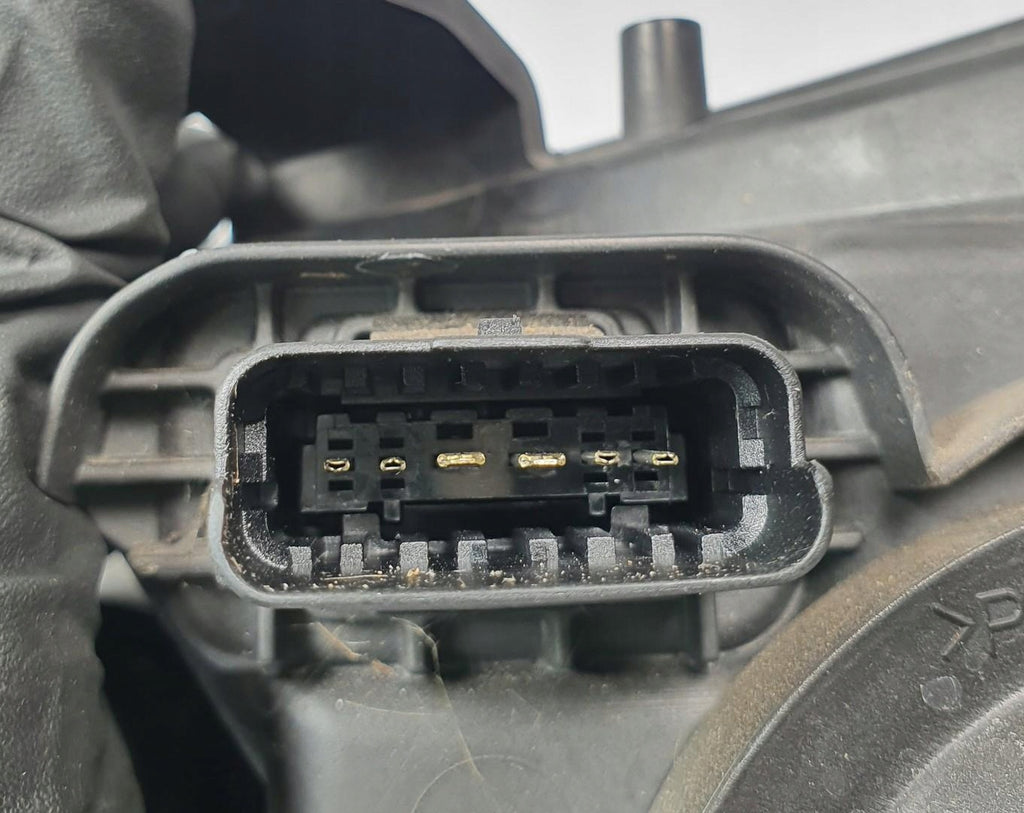 Frontscheinwerfer Dacia Sandero II 260103529R Rechts Scheinwerfer Headlight SCH5527066327ge