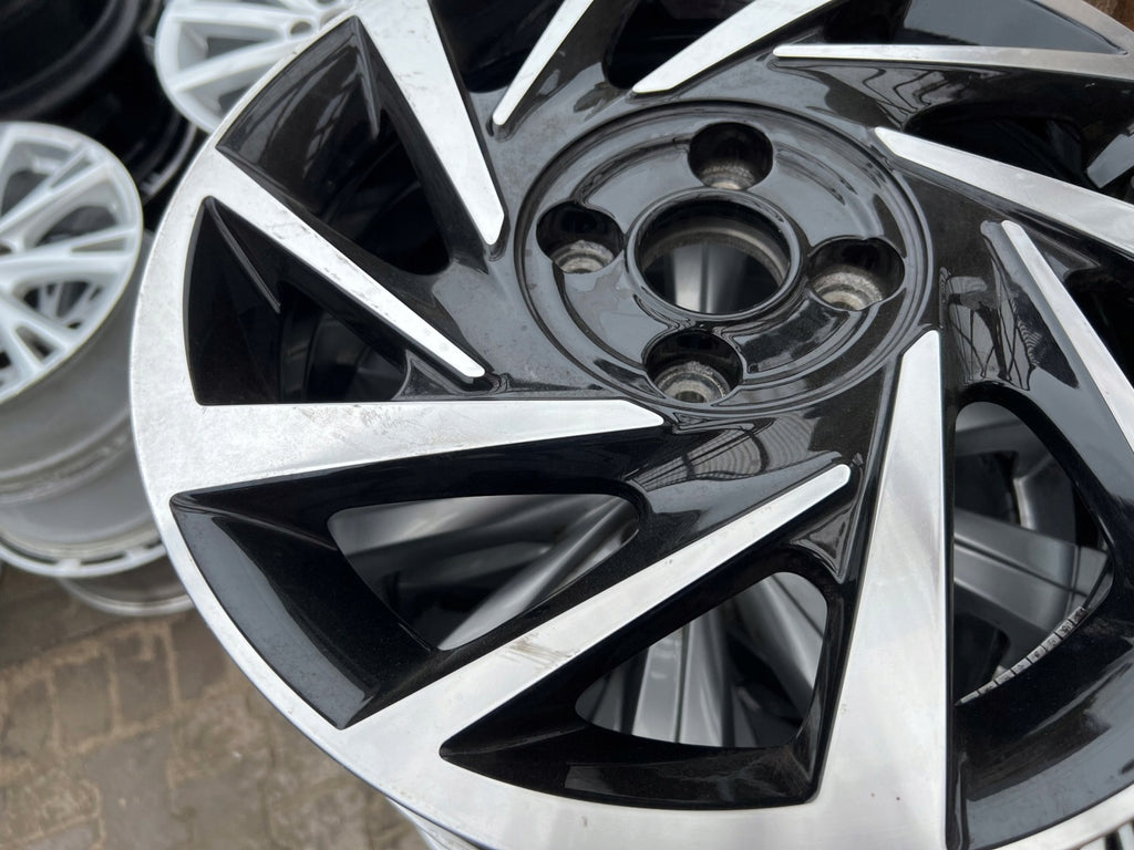 1x Alufelge 15 Zoll 5.5" 4x100 1S0601025BL Vw Rim Wheel FEL7245604159fy