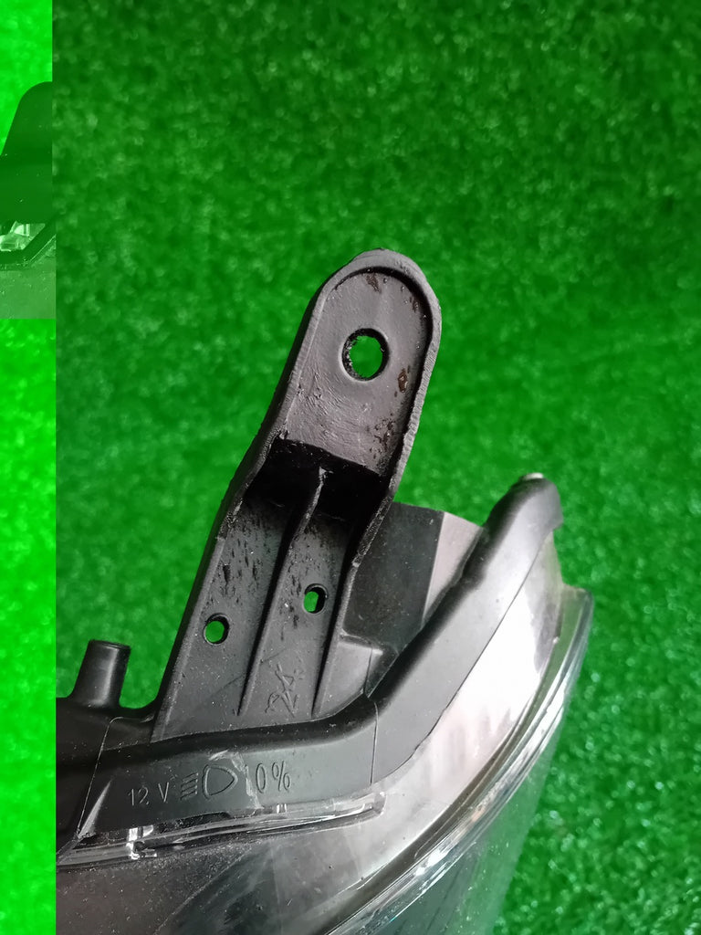 Frontscheinwerfer Toyota Yaris LED Links Scheinwerfer Headlight SCH5359523193nx