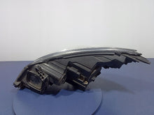 Laden Sie das Bild in den Galerie-Viewer, Frontscheinwerfer Opel Zafira C 39009022 Rechts Scheinwerfer Headlight