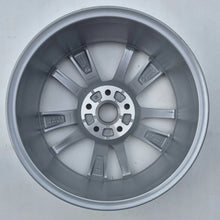 Load image into Gallery viewer, 1x Alufelge 17 Zoll 7.0" 5x112 49ET 5E0601025 Skoda Octavia I Rim Wheel FEL7476018154md