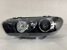 Laden Sie das Bild in den Galerie-Viewer, Frontscheinwerfer VW Scirocco 1K8941031D Xenon Links Scheinwerfer Headlight