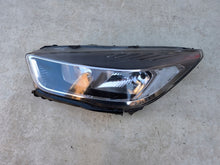 Laden Sie das Bild in den Galerie-Viewer, Frontscheinwerfer Ford Kuga GV41-13W030-AH Links Scheinwerfer Headlight SCH7161836255fn