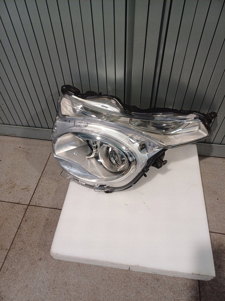 Frontscheinwerfer Citroën C1 II 90060985 Links Scheinwerfer Headlight SCH8818788516zs