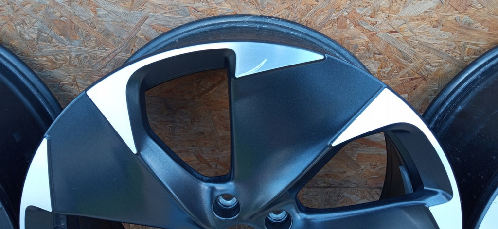 4x Alufelge 19 Zoll 7.5" 5x112 50ET Matt Schwarz 10E601025J Cupra Born I FEL1084326635vl
