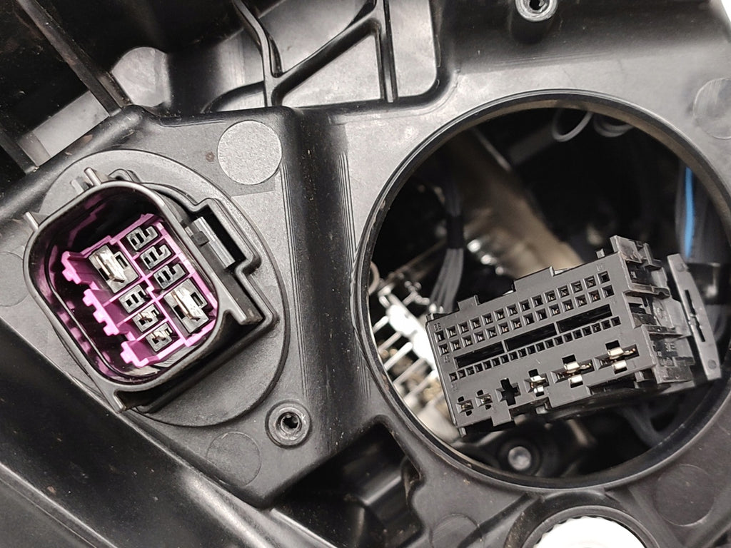 Frontscheinwerfer Cupra Born 10F941008H 17724811069 LED Rechts Headlight SCH8850353360lo
