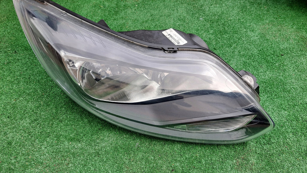 Frontscheinwerfer Ford Focus BM51-13W029-CJ Rechts Scheinwerfer Headlight SCH1885109232nu