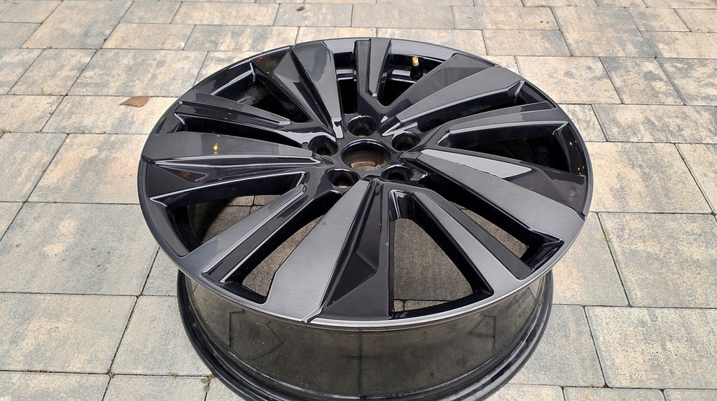 1x Alufelge 19 Zoll 7.0" 5x108 38ET Glanz Graphit 9809685477 Mg 5008 Rim Wheel FEL7818091210dr