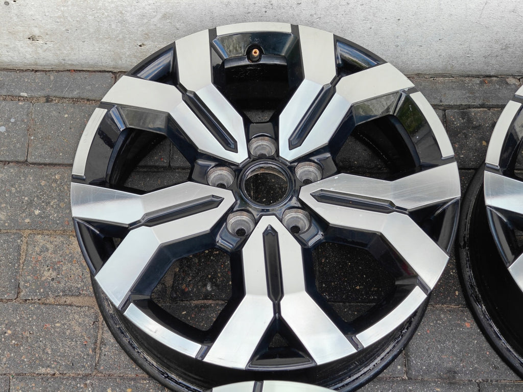 1x Alufelge 17 Zoll 6.5" 5x114.3 50ET Glanz Schwarz 403000531R Renault Rim Wheel FEL8048134076hn