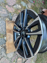 Load image into Gallery viewer, 1x Alufelge 17 Zoll 7.0" 5x112 41ET Glanz Graphit 6891175 BMW 2 Active U06 Mg FEL4695347622no