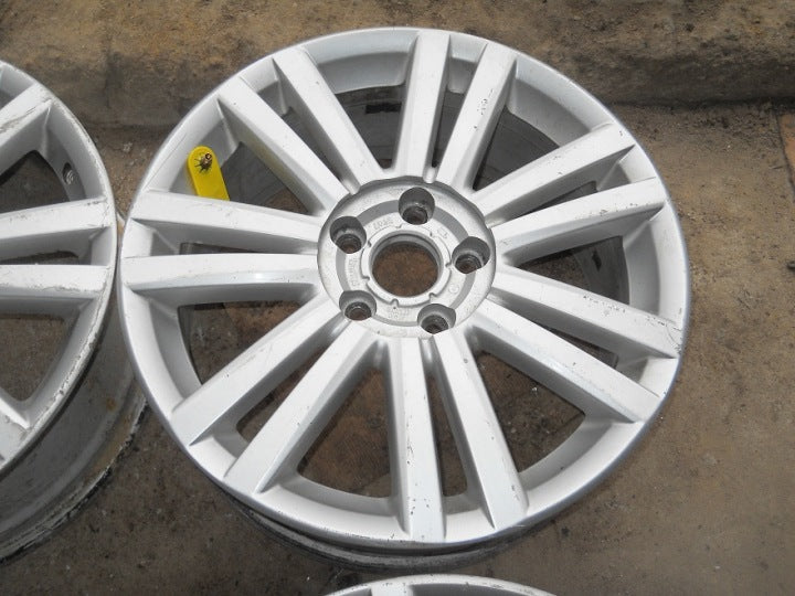 4x Alufelge 17 Zoll 7.0" 5x112 47ET 1T0601025F VW Touran Golf Rim Wheel FEL6121633064np