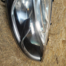 Load image into Gallery viewer, Frontscheinwerfer Renault Clio IV 260102796R 125336201033299900010 Rechts SCH6020131327jt