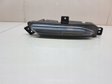 Laden Sie das Bild in den Galerie-Viewer, Frontscheinwerfer 7330007FA Vorderseite Scheinwerfer Headlight SCH5149180447zt